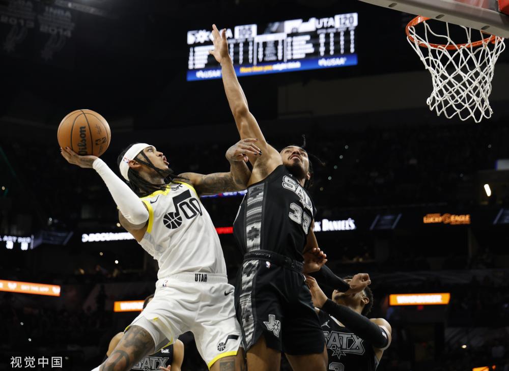 拥有极高的 拥有极高的